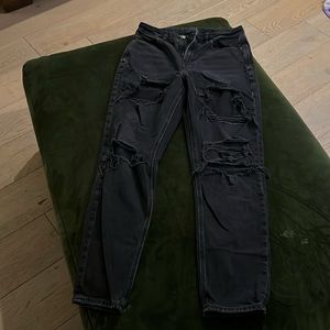 American eagle black mom jeans size 2